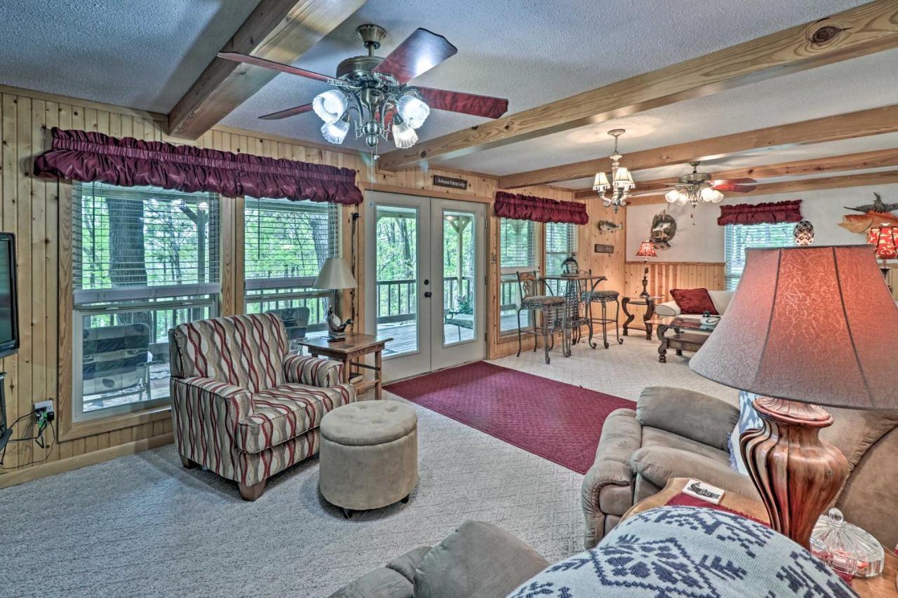 Вілла Secluded Edgemont Getaway With Huge Outdoor Deck! Fairfield Bay Екстер'єр фото