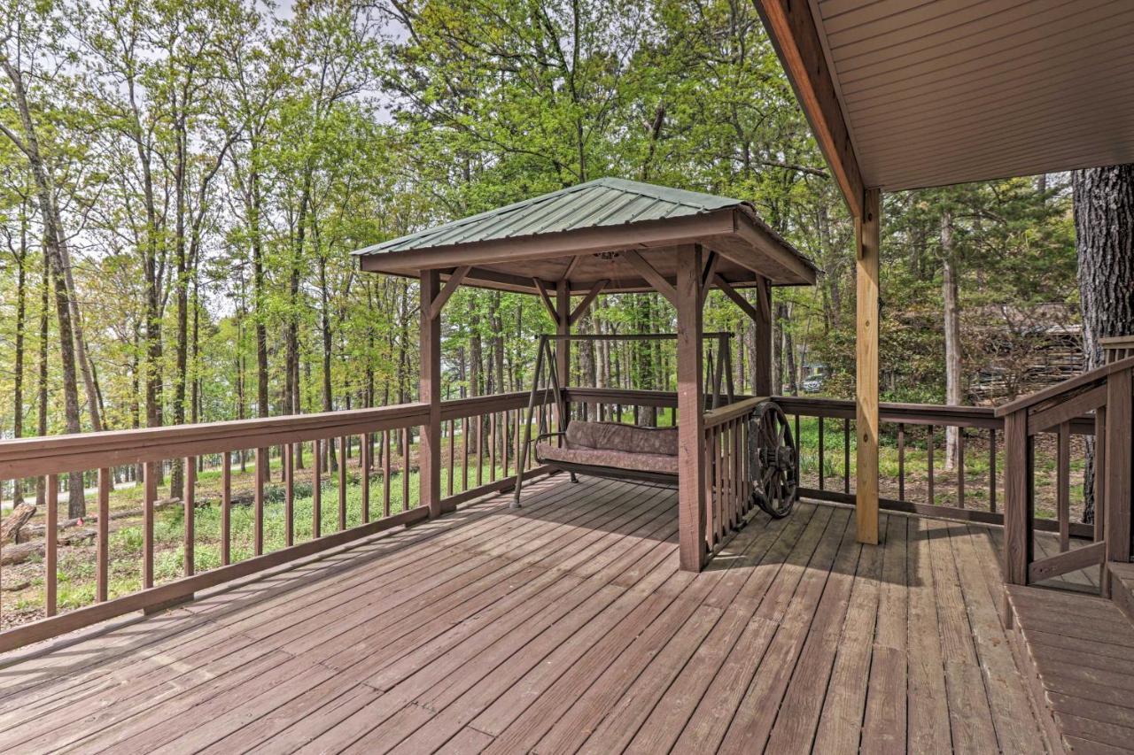 Вілла Secluded Edgemont Getaway With Huge Outdoor Deck! Fairfield Bay Екстер'єр фото