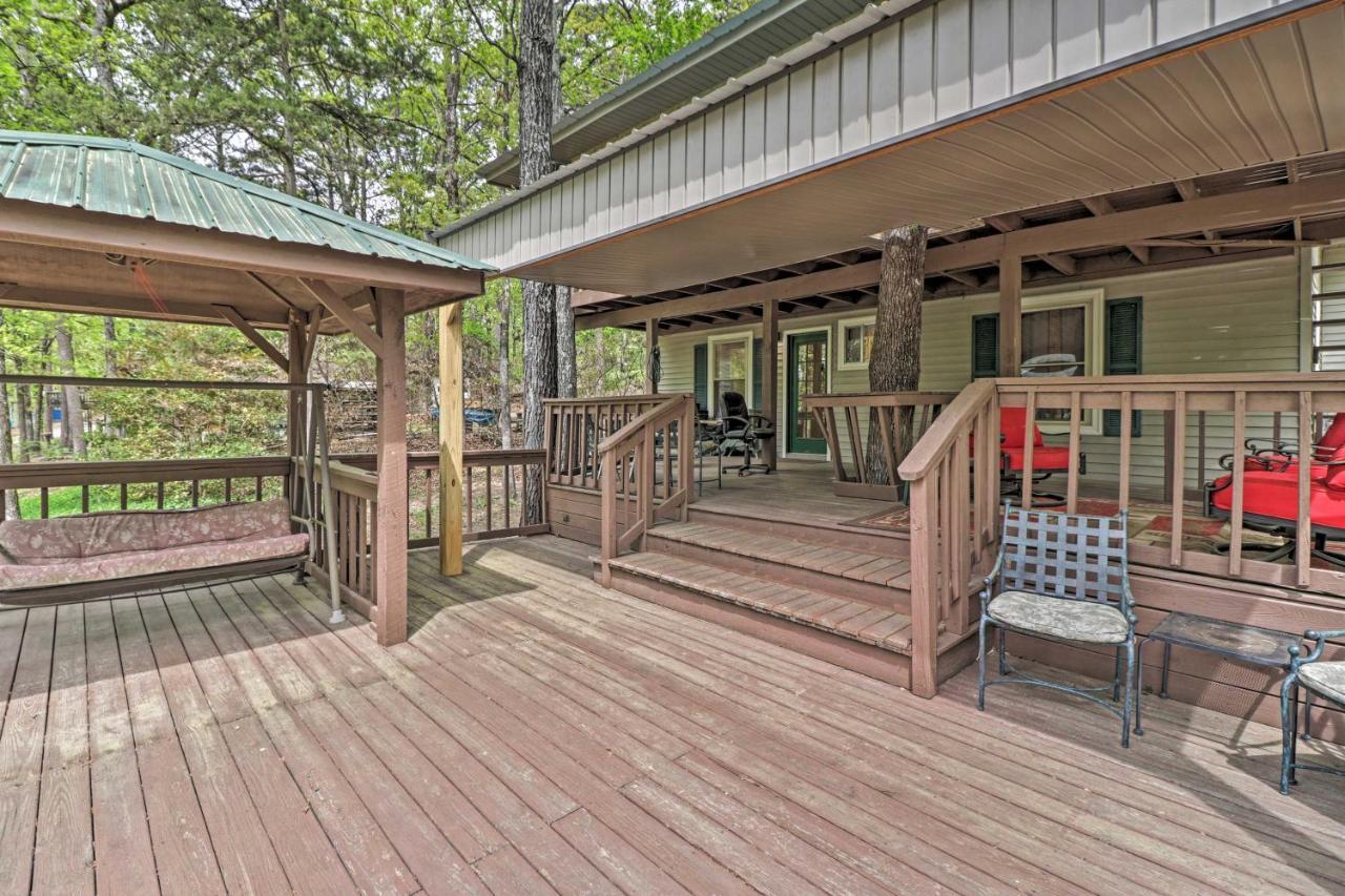 Вілла Secluded Edgemont Getaway With Huge Outdoor Deck! Fairfield Bay Екстер'єр фото